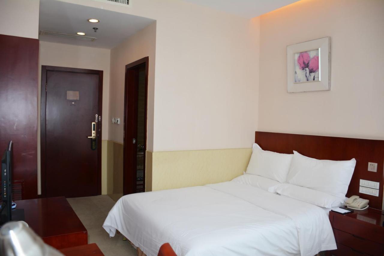 Panda Jinling Grand Hotel Nanking Buitenkant foto